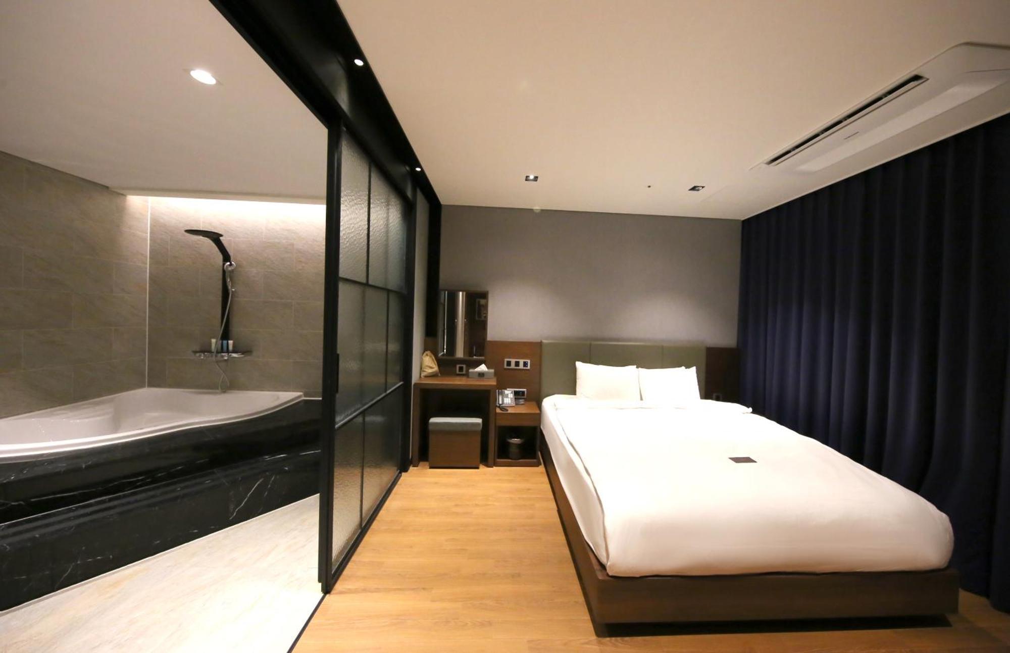 Sea Cruise Hotel Sokcho Ngoại thất bức ảnh
